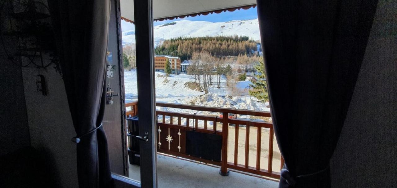 Studio 2 alpes, lumineux plein ouest, balcon, parking, pied piste petite aiguille Les Deux Alpes Extérieur photo