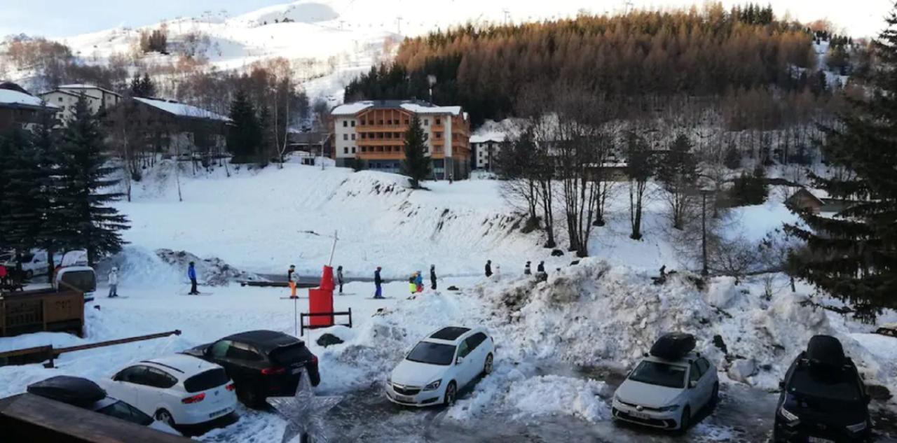 Studio 2 alpes, lumineux plein ouest, balcon, parking, pied piste petite aiguille Les Deux Alpes Extérieur photo