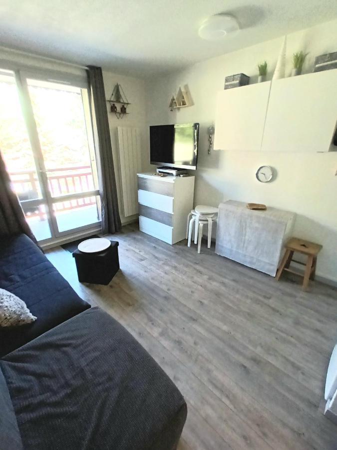 Studio 2 alpes, lumineux plein ouest, balcon, parking, pied piste petite aiguille Les Deux Alpes Extérieur photo